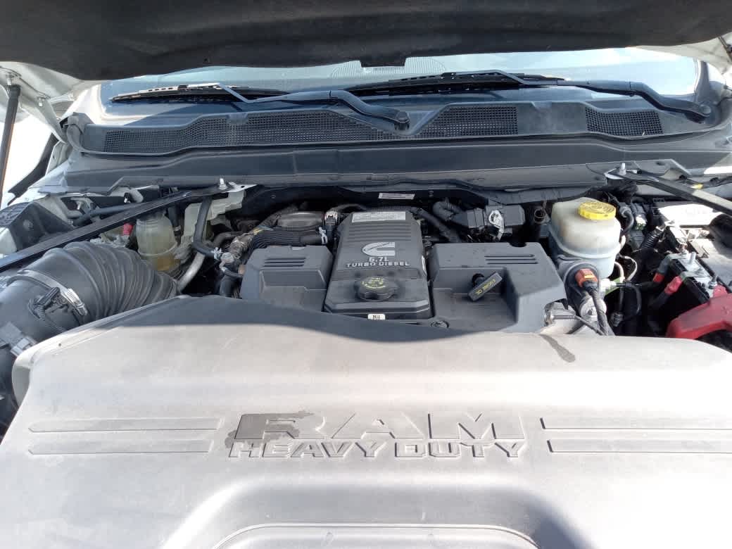 2022 Ram 3500 Chassis Tradesman/SLT/Laramie/Limited