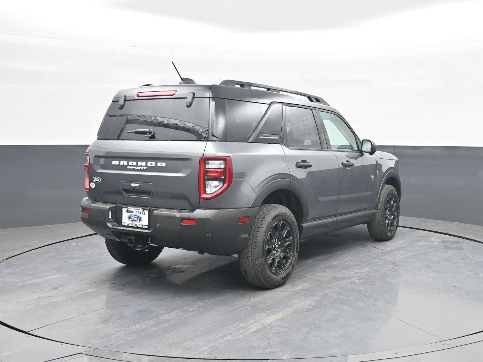 View vehicle photo 7