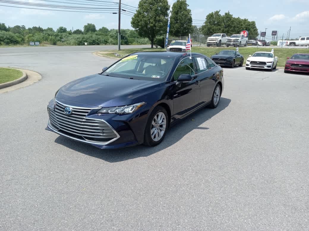 2021 Toyota Avalon XLE Hybrid
