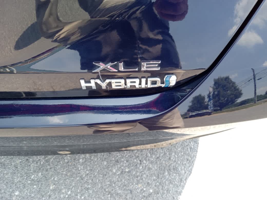 2021 Toyota Avalon XLE Hybrid
