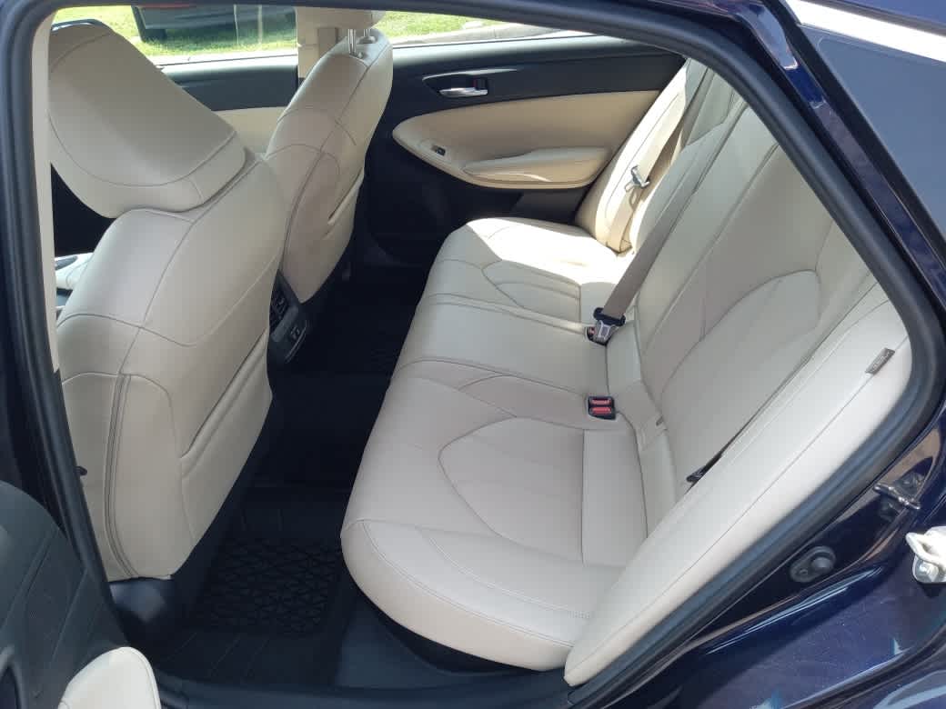 2021 Toyota Avalon XLE Hybrid