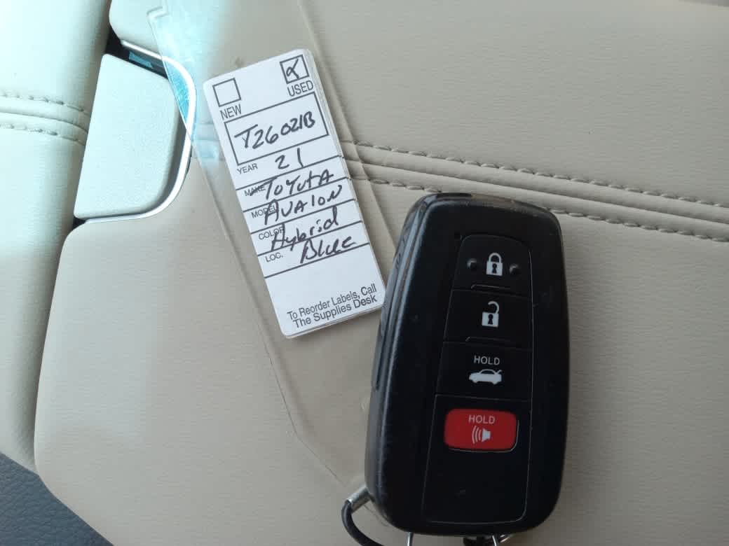 2021 Toyota Avalon XLE Hybrid