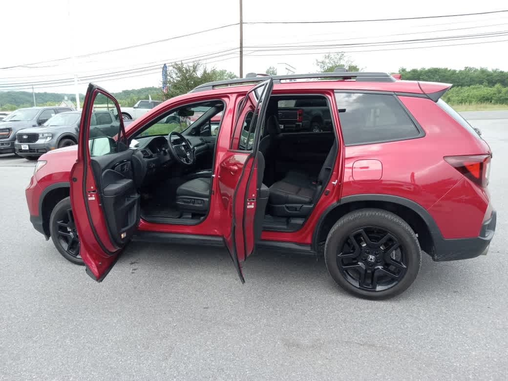 2024 Honda Passport Black Edition