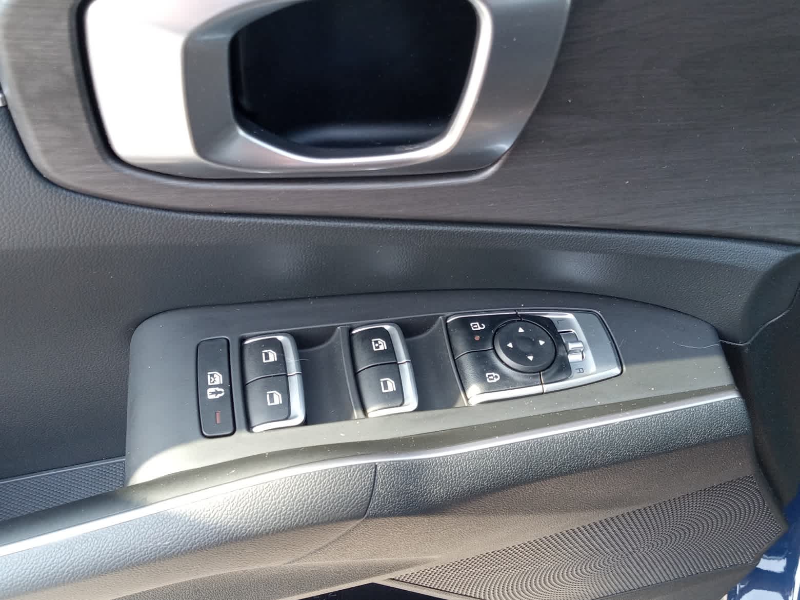 2024 Kia Sorento X-Line EX