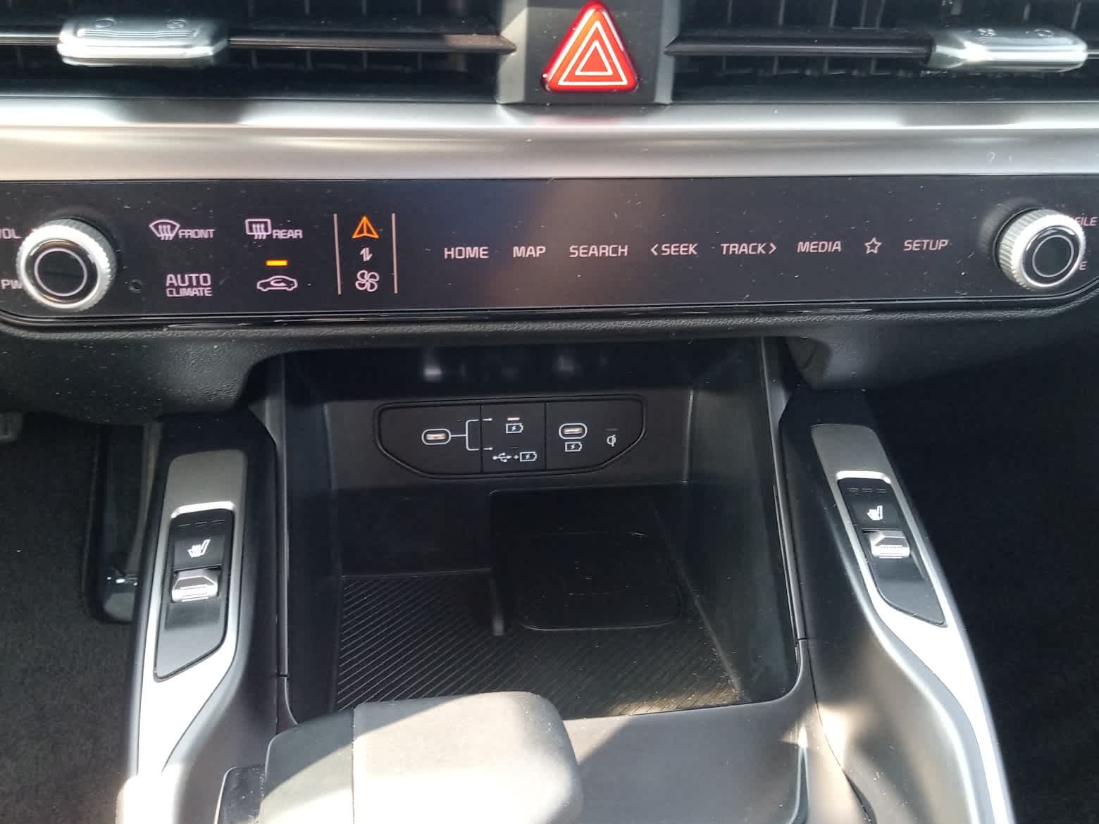 2024 Kia Sorento X-Line EX