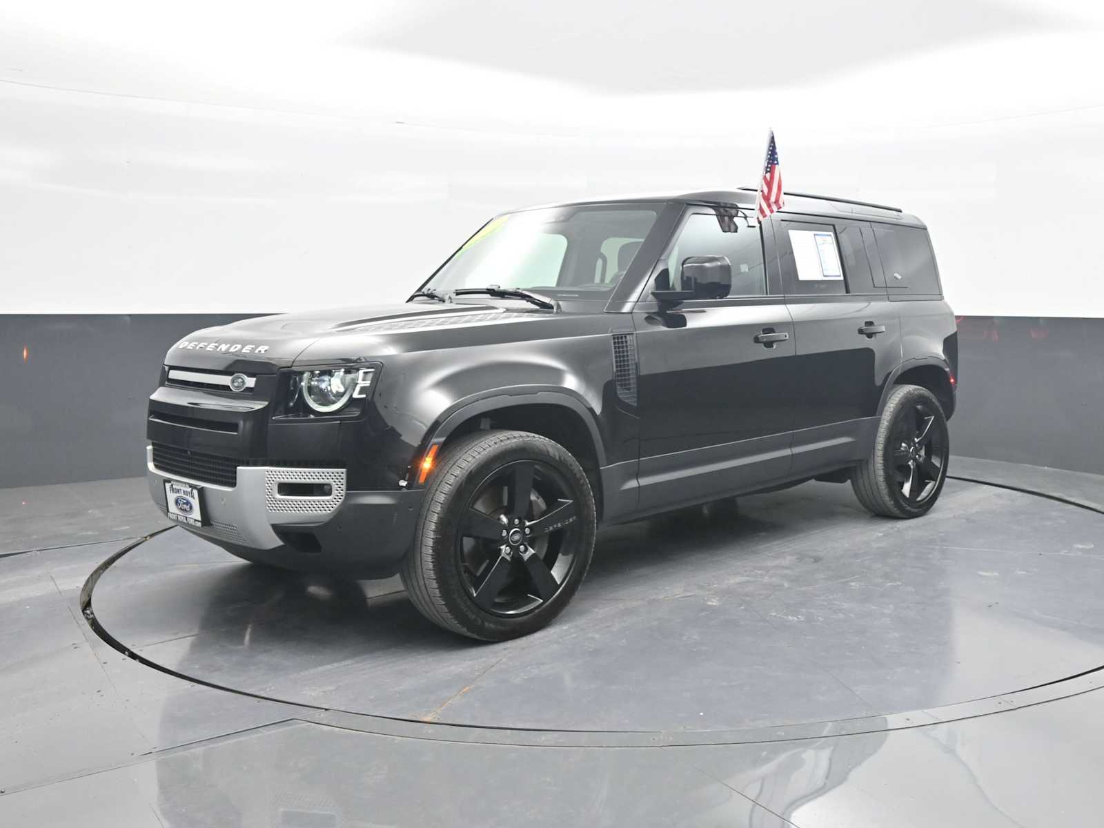 2023 Land Rover Defender 110 SE