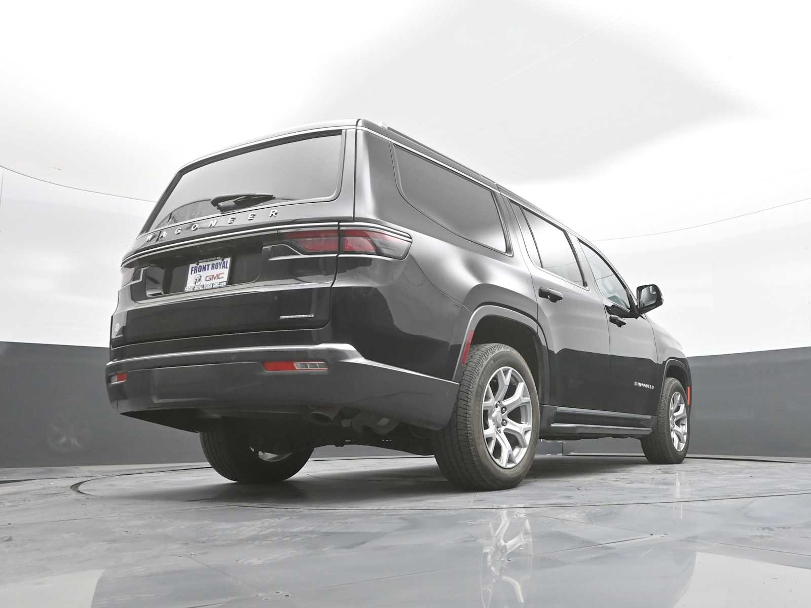 2022 Jeep Wagoneer Series II