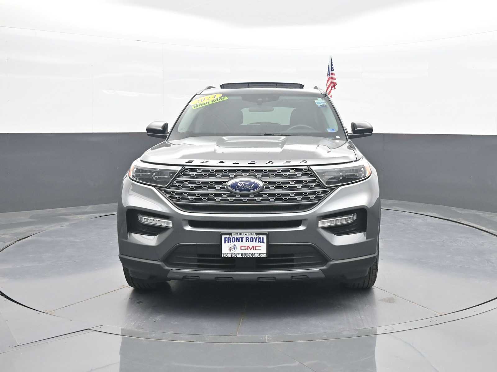 2024 Ford Explorer XLT