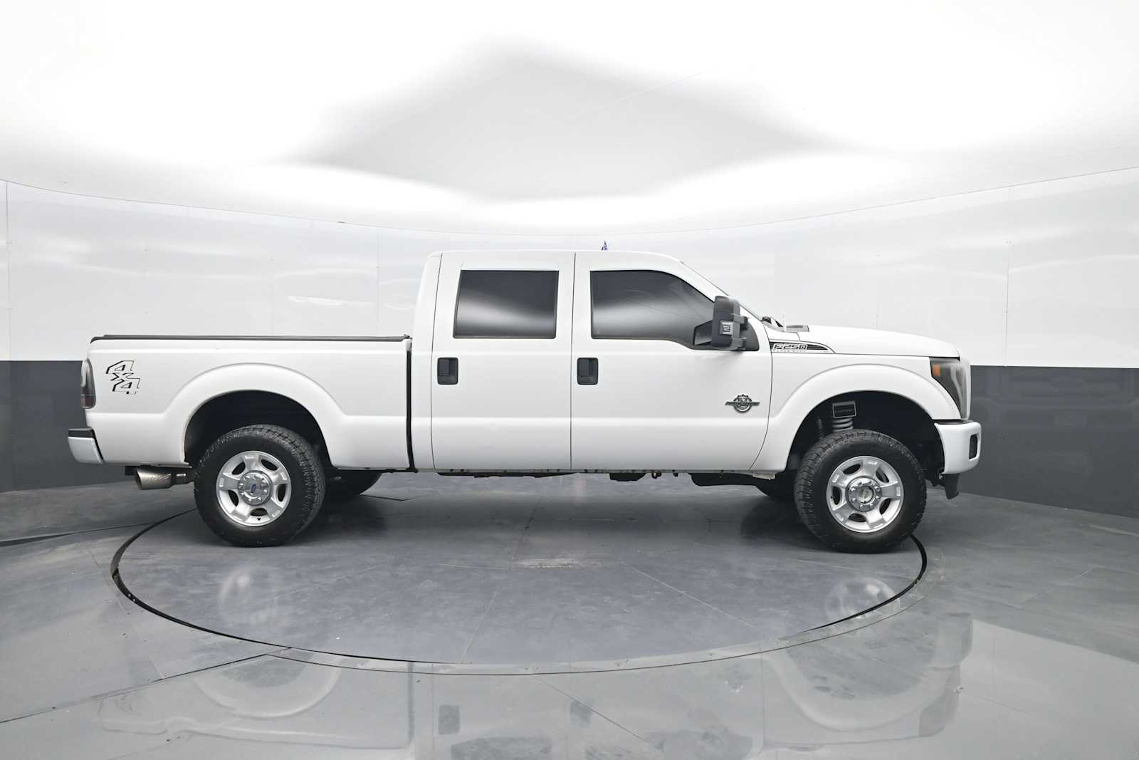2016 Ford F-250 Super Duty XLT