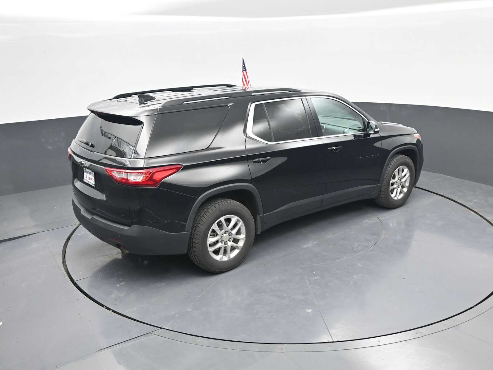 2020 Chevrolet Traverse AWD LT Cloth