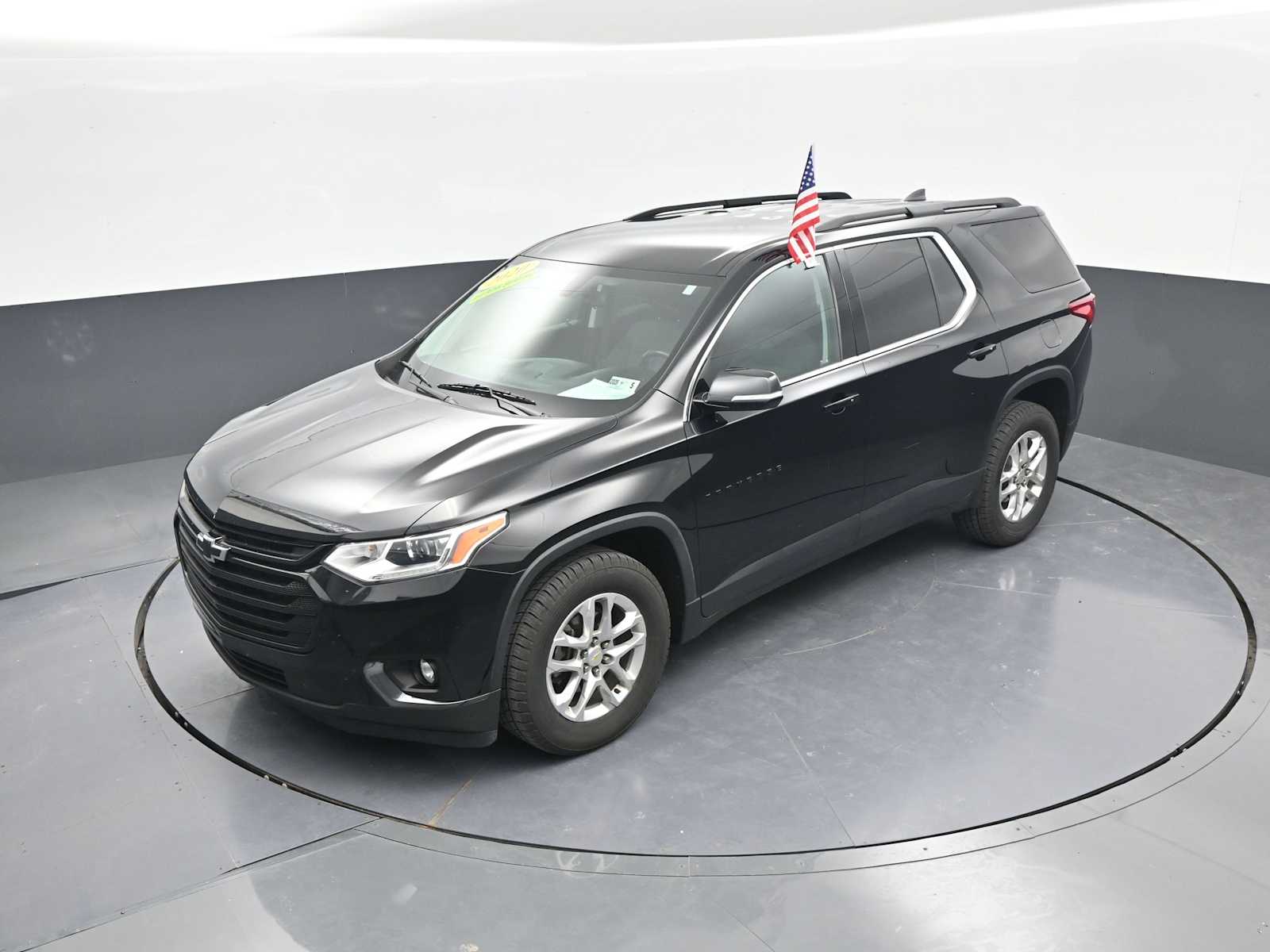 2020 Chevrolet Traverse AWD LT Cloth