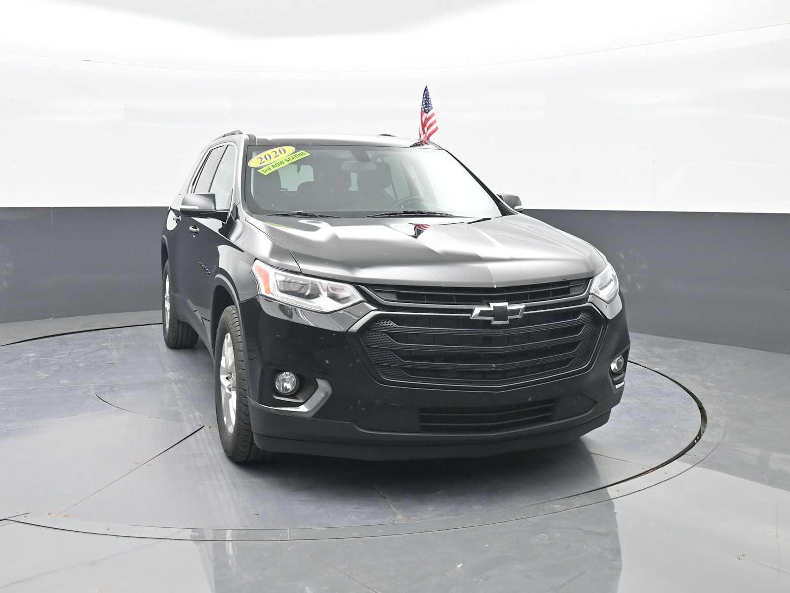 2020 Chevrolet Traverse AWD LT Cloth