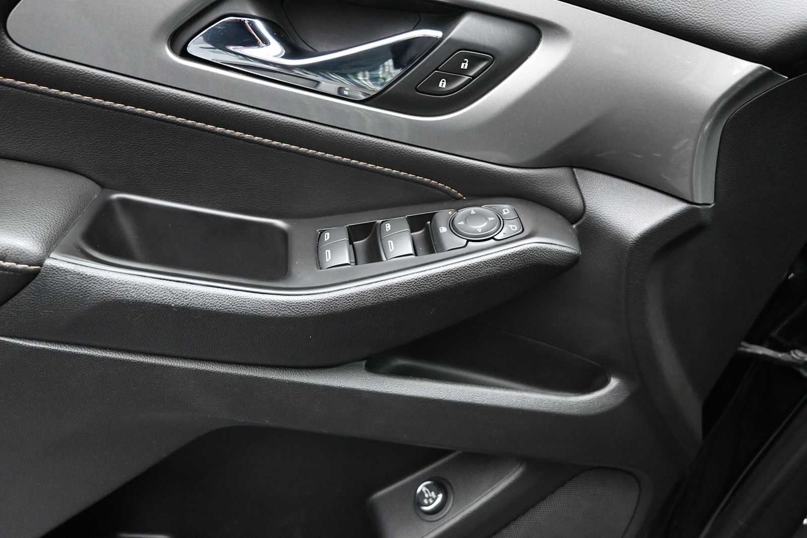 2020 Chevrolet Traverse AWD LT Cloth