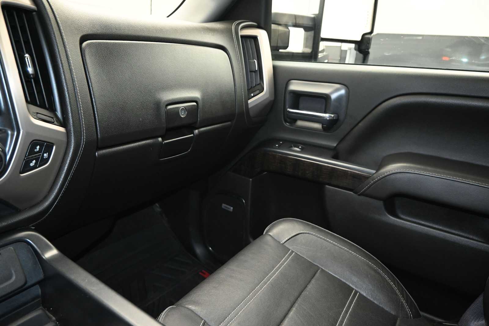 2016 GMC Sierra 2500HD Denali