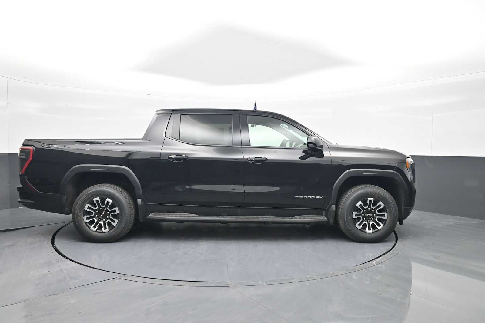 2026 GMC Sierra EV Elevation - Photo 9