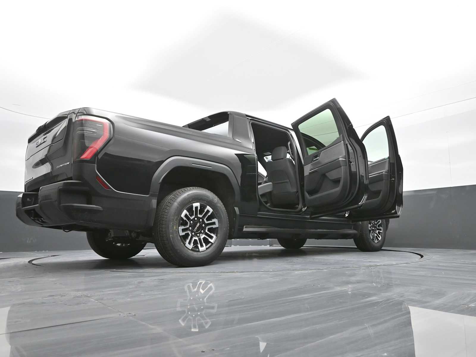 2026 GMC Sierra EV Elevation - Photo 41
