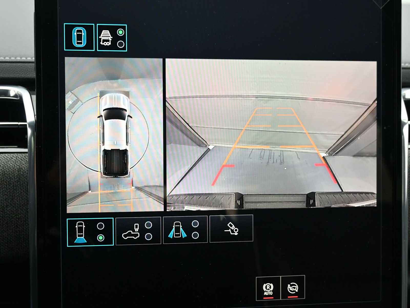 2026 GMC Sierra EV Elevation - Photo 14