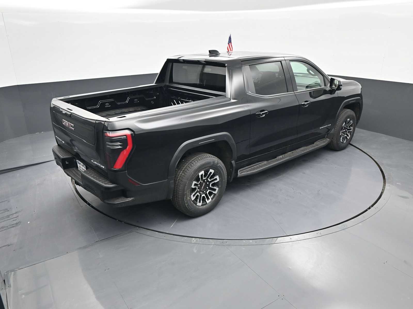2026 GMC Sierra EV Elevation - Photo 27