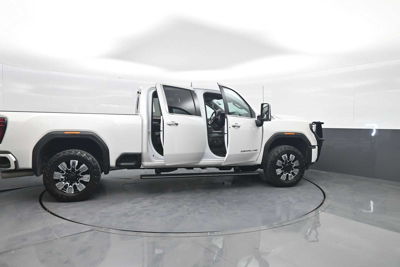 2024 GMC Sierra 3500HD Denali