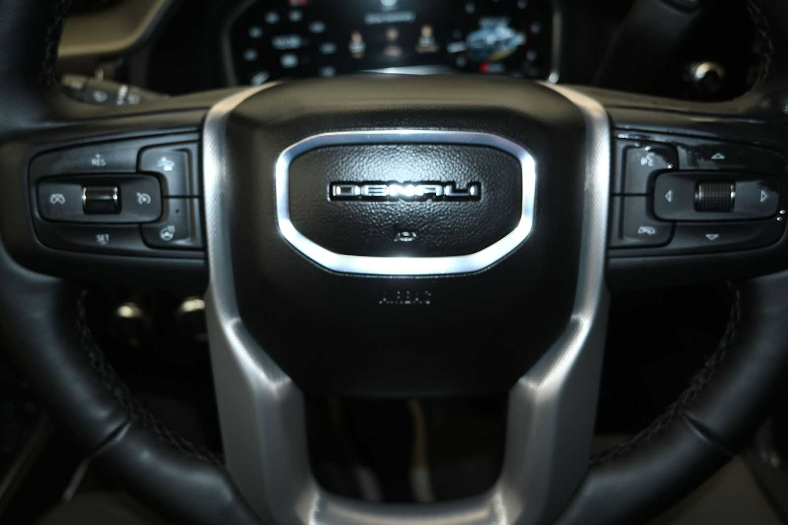 2024 GMC Sierra 3500HD Denali