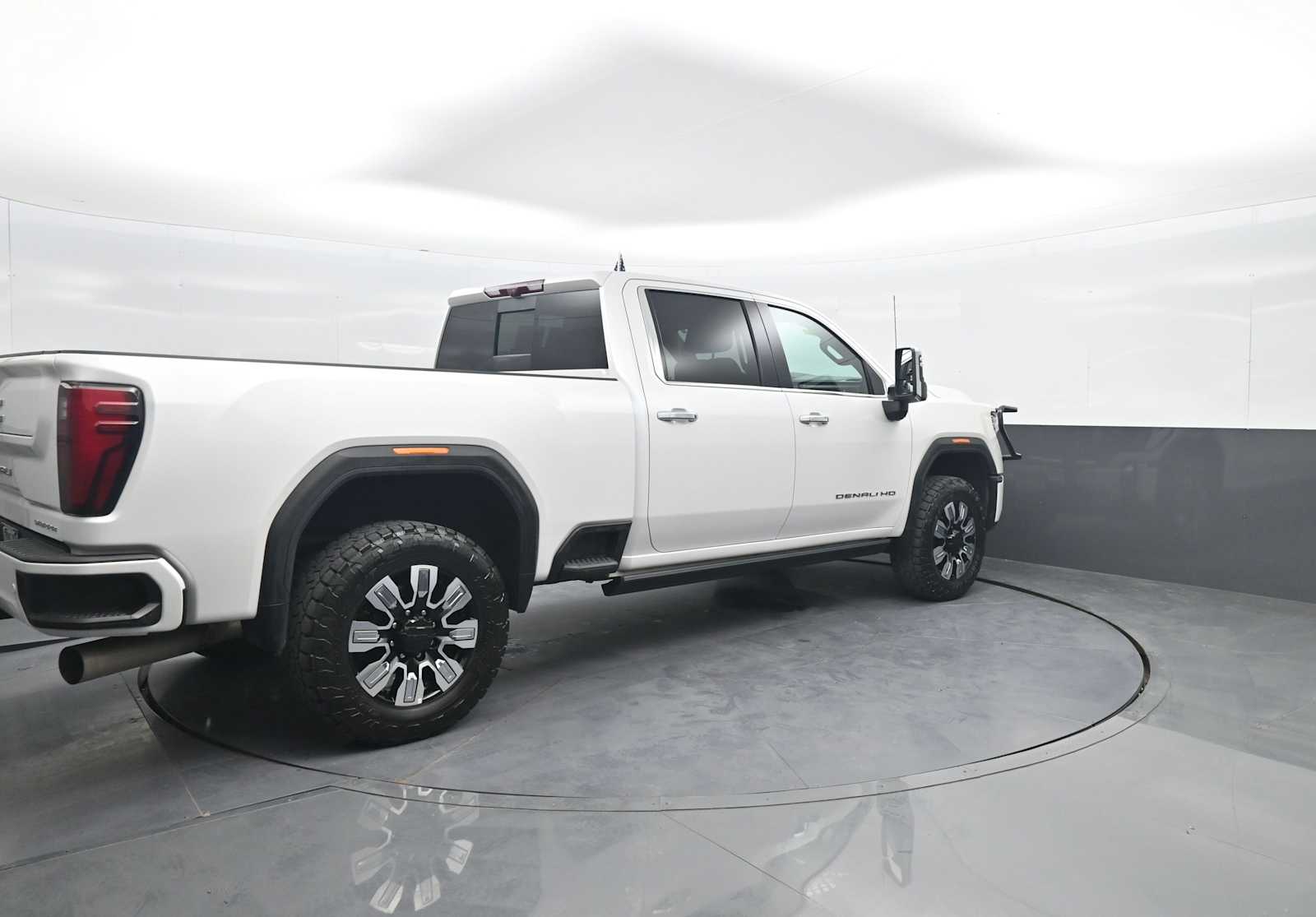 2024 GMC Sierra 3500HD Denali