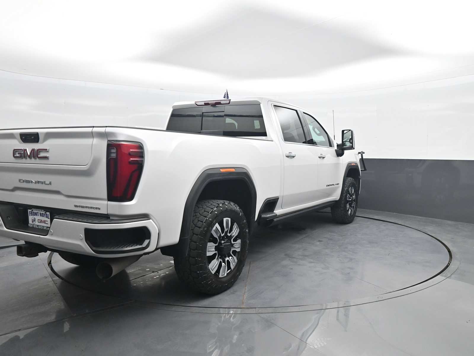 2024 GMC Sierra 3500HD Denali