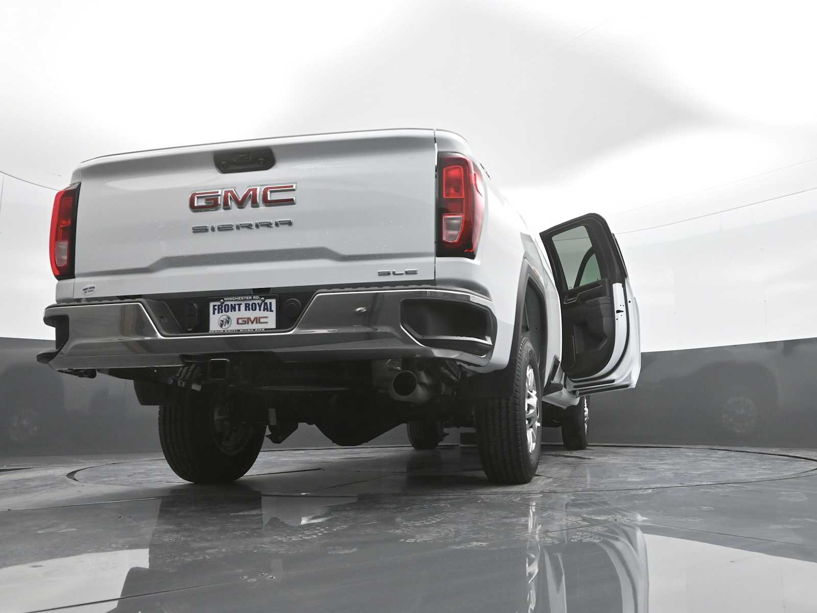 2026 GMC Sierra 2500 HD SLE