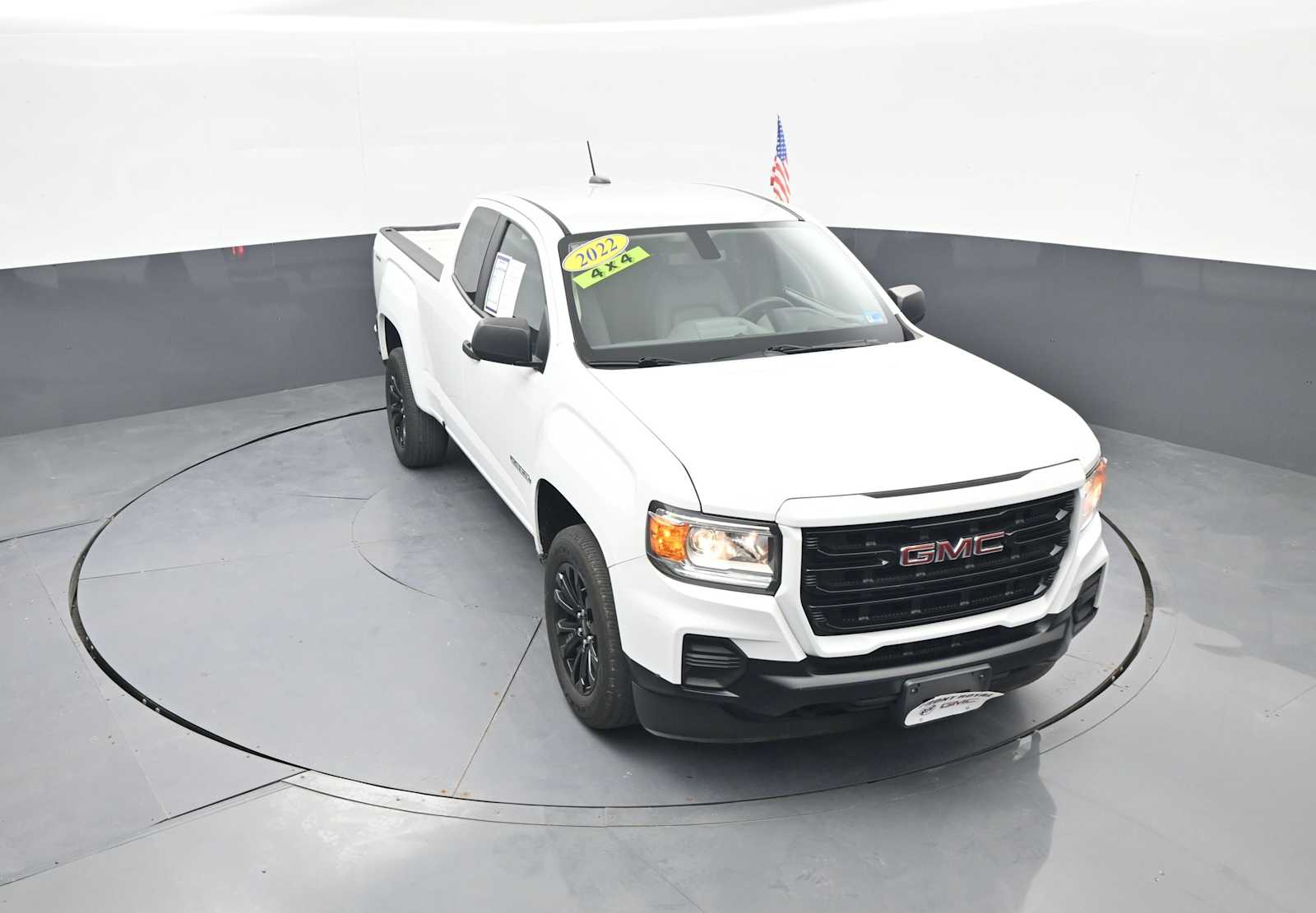 2022 GMC Canyon Elevation Standard