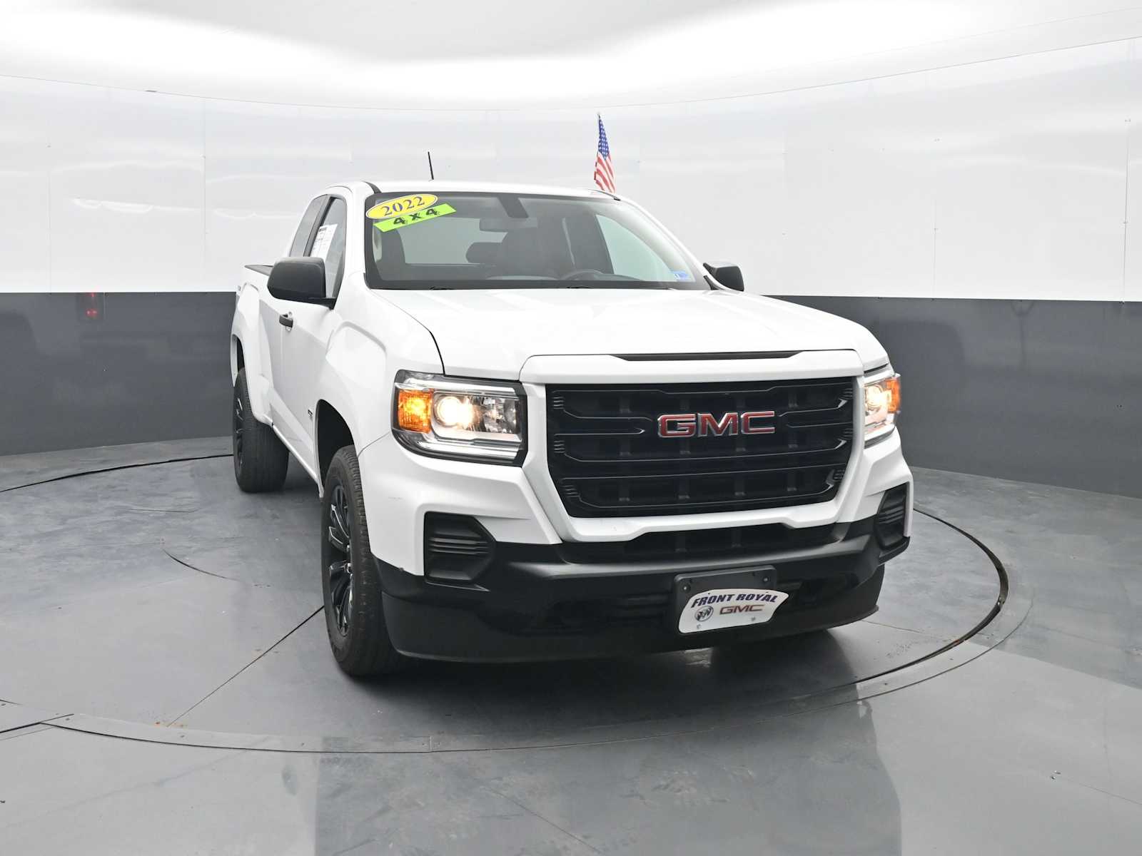 2022 GMC Canyon Elevation Standard
