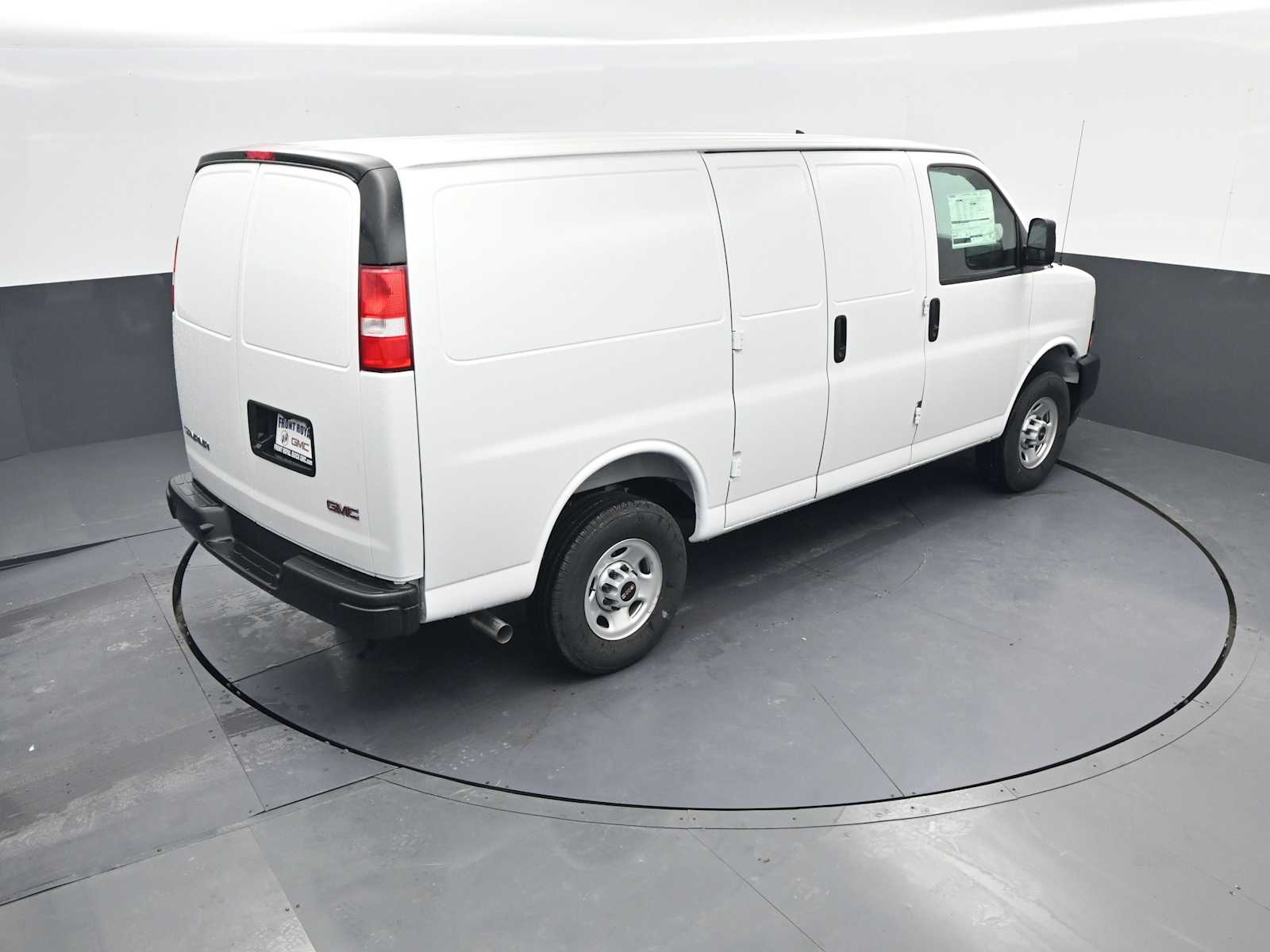 2025 GMC Savana Cargo 2500