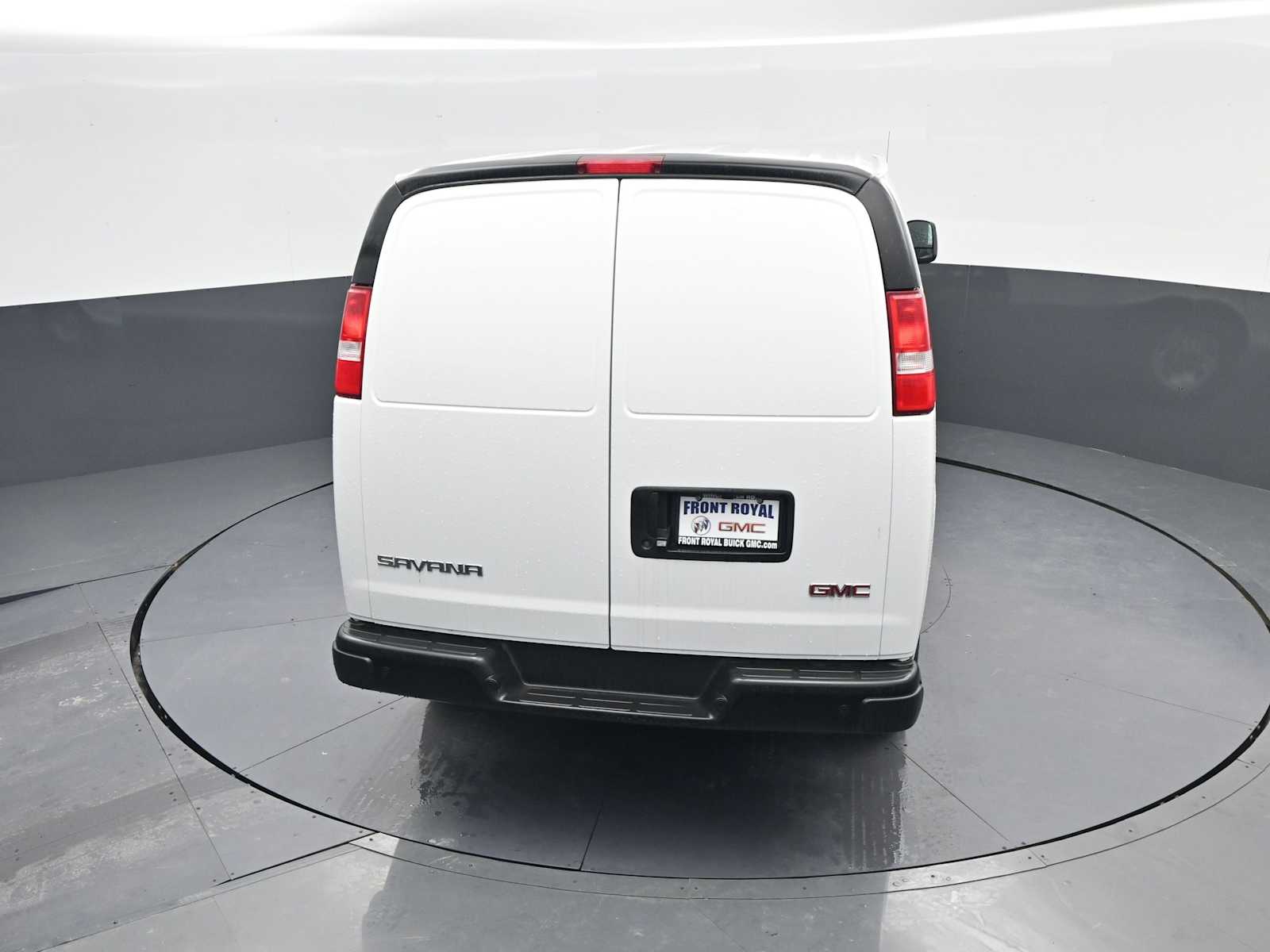 2025 GMC Savana Cargo 2500