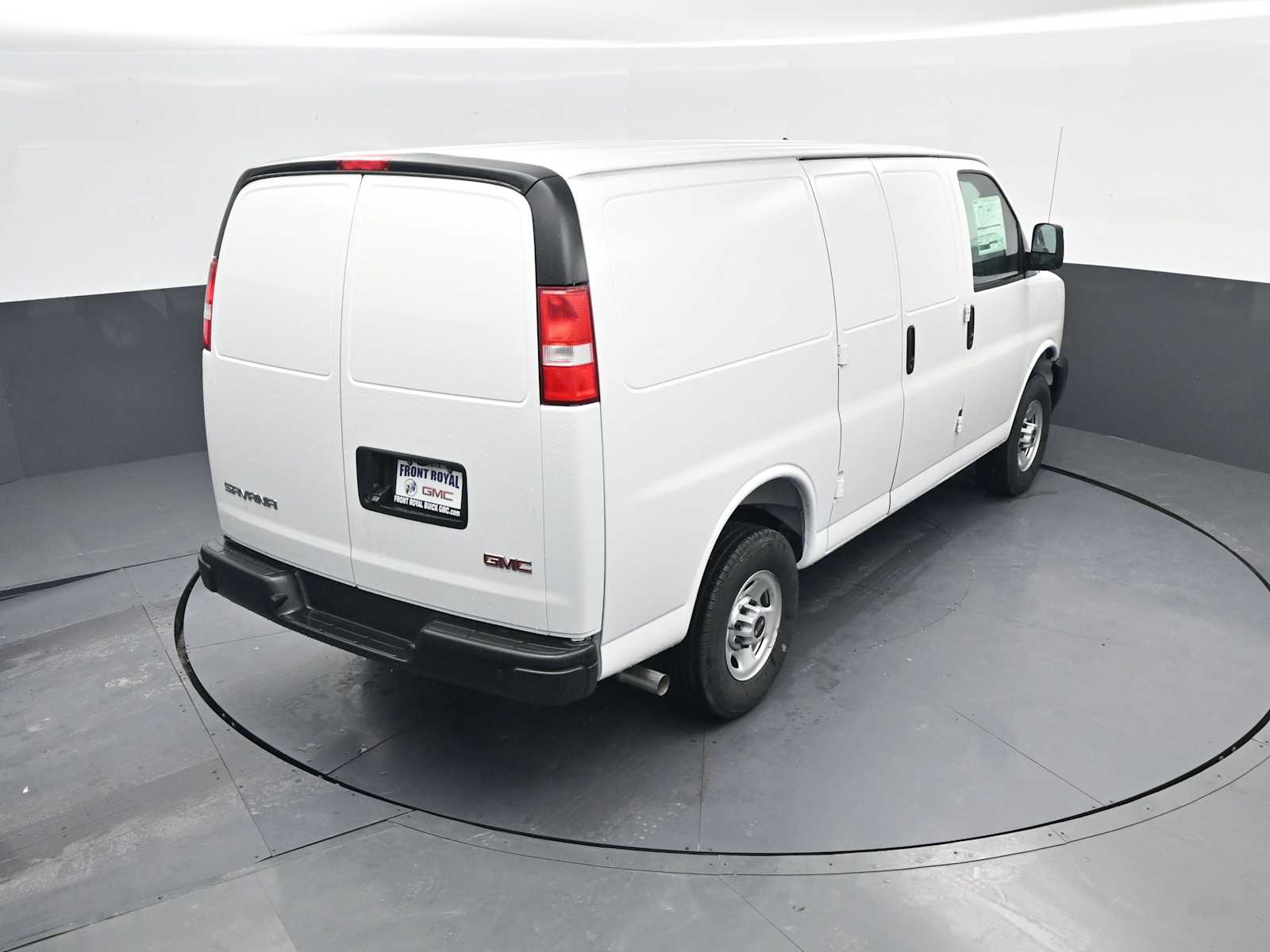 2025 GMC Savana Cargo 2500