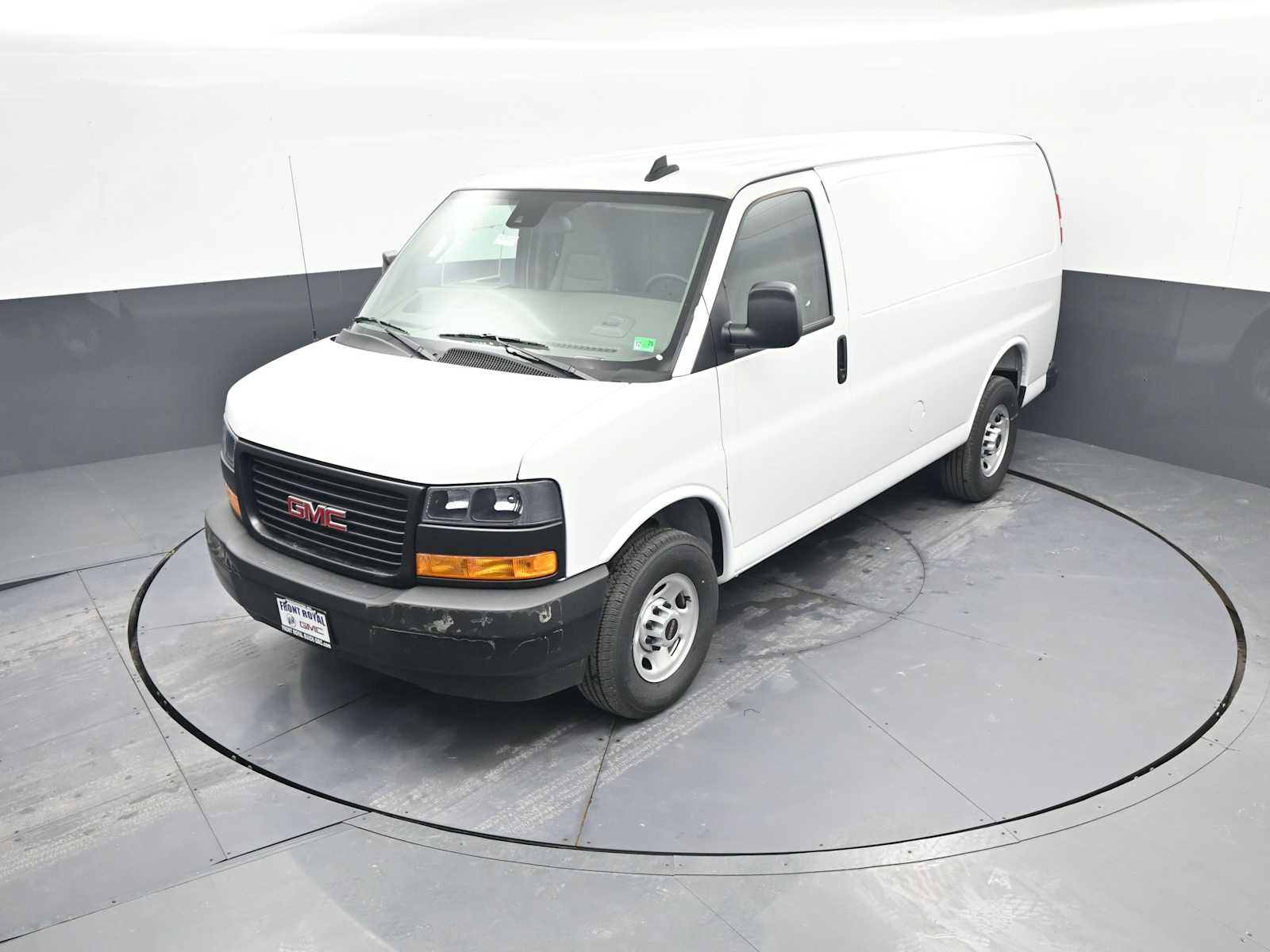 2025 GMC Savana Cargo 2500
