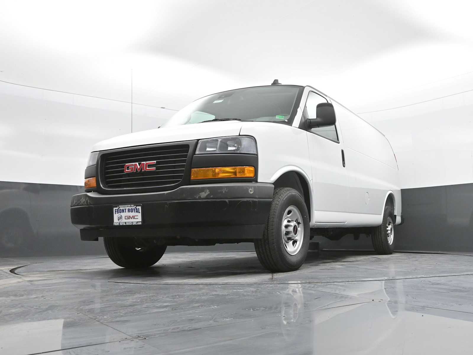 2025 GMC Savana Cargo 2500