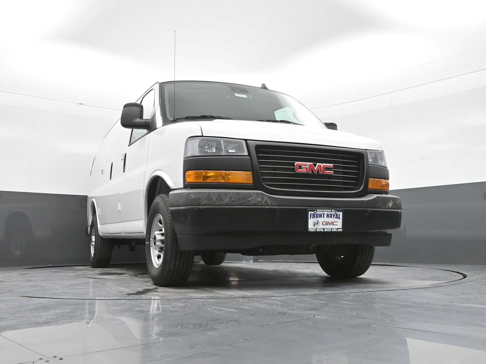 2025 GMC Savana Cargo 2500