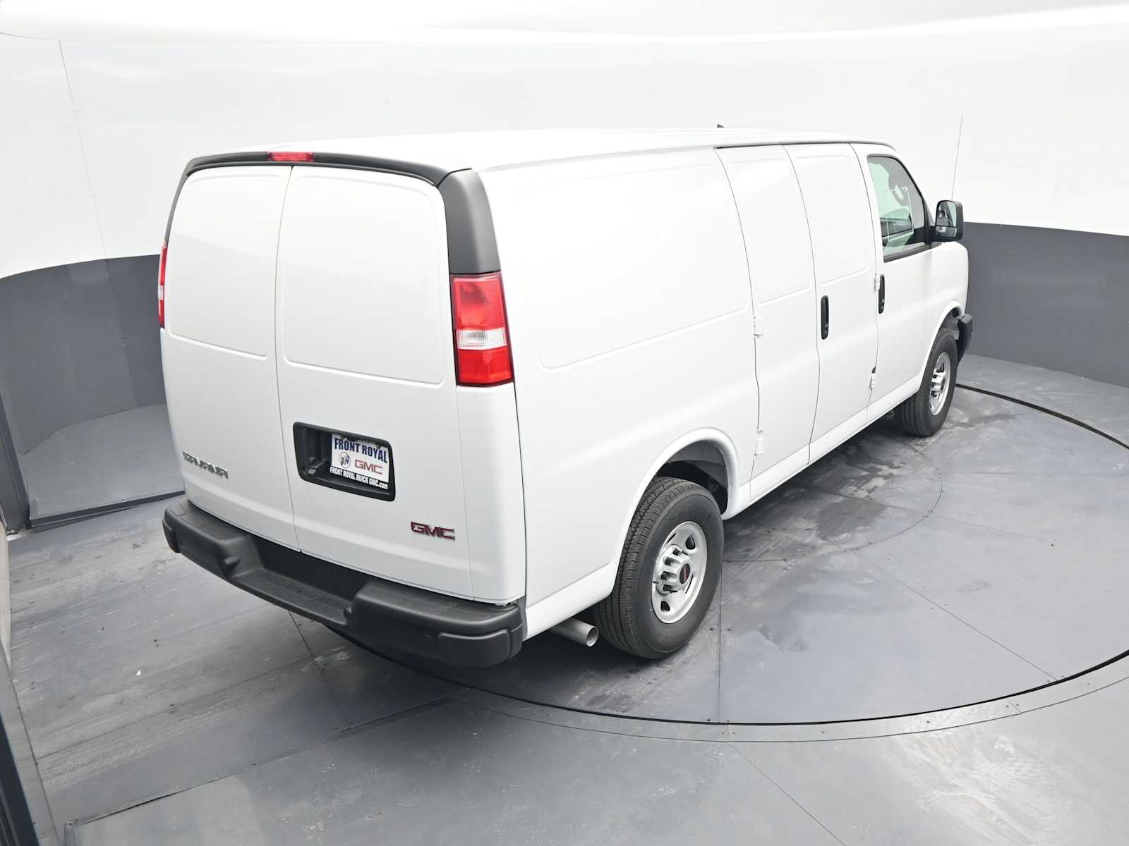 2025 GMC Savana Cargo 2500