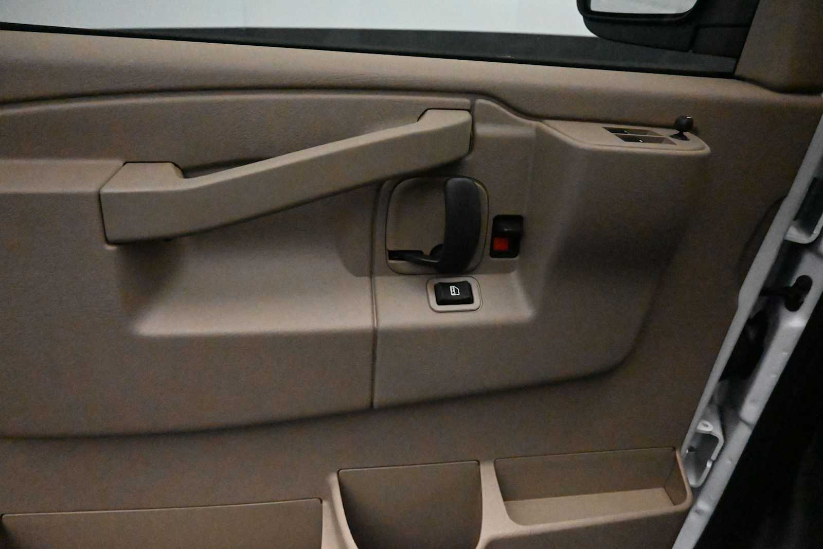2026 GMC Savana Cargo 3500