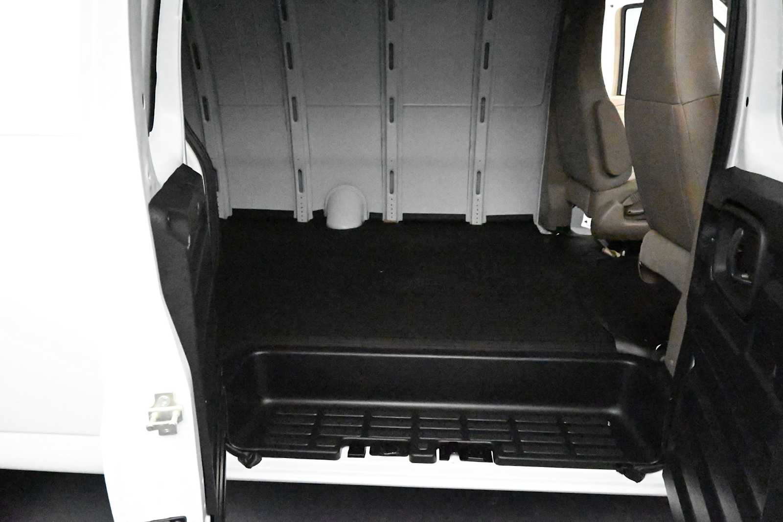 2026 GMC Savana Cargo 3500