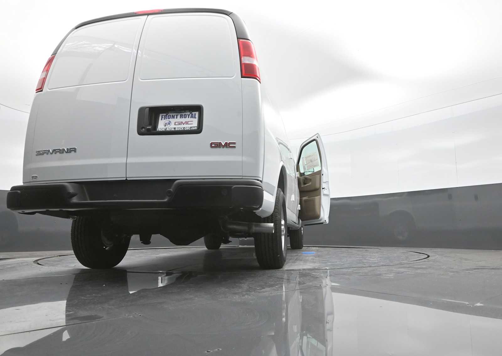 2026 GMC Savana Cargo 3500