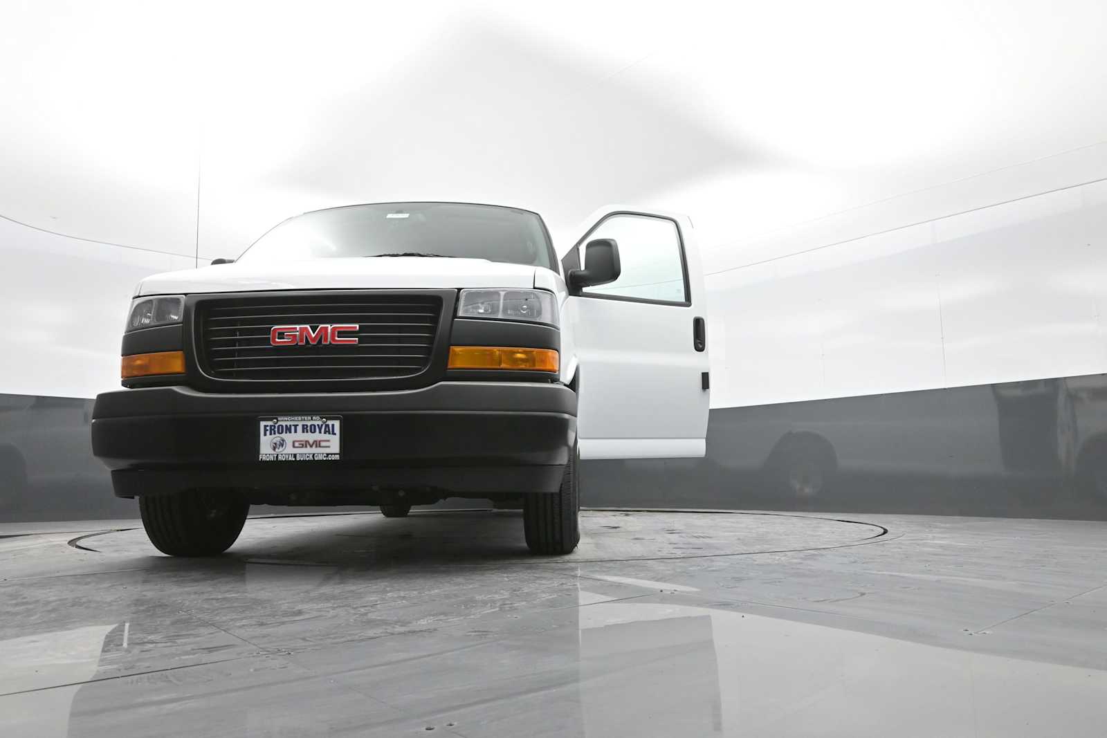 2026 GMC Savana Cargo 3500