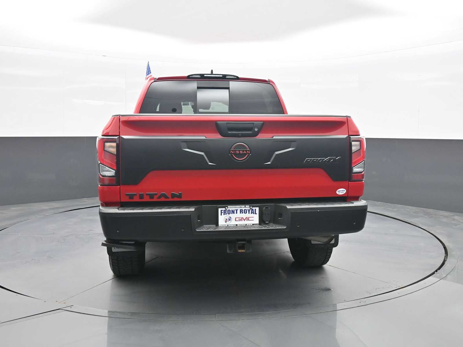 2024 Nissan TITAN Crew Cab PRO-4X 4x4