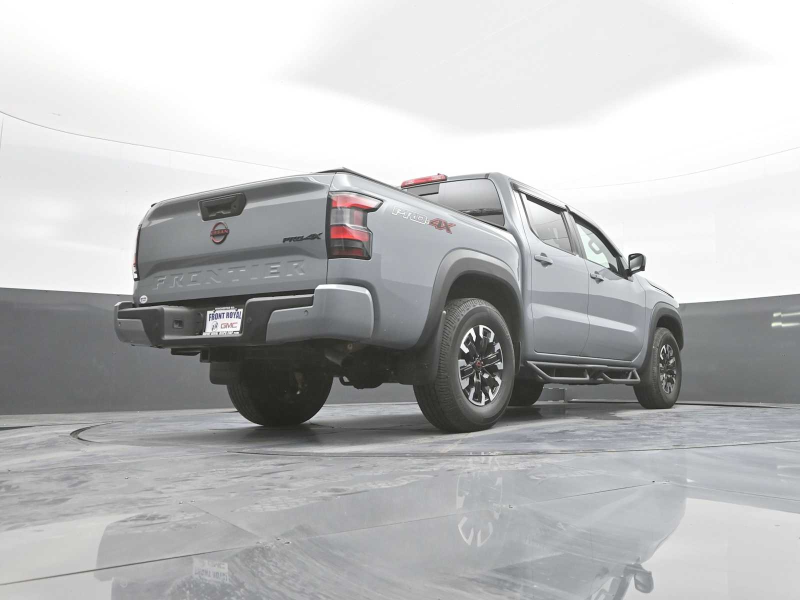 2023 Nissan Frontier Crew Cab PRO-4X 4x4