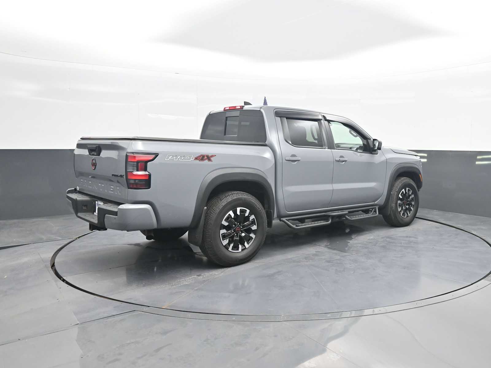 2023 Nissan Frontier Crew Cab PRO-4X 4x4