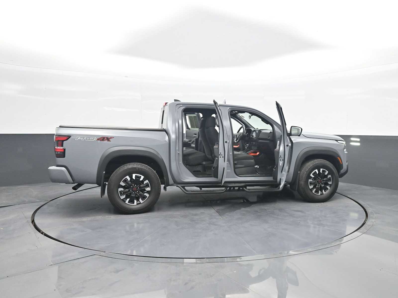 2023 Nissan Frontier Crew Cab PRO-4X 4x4