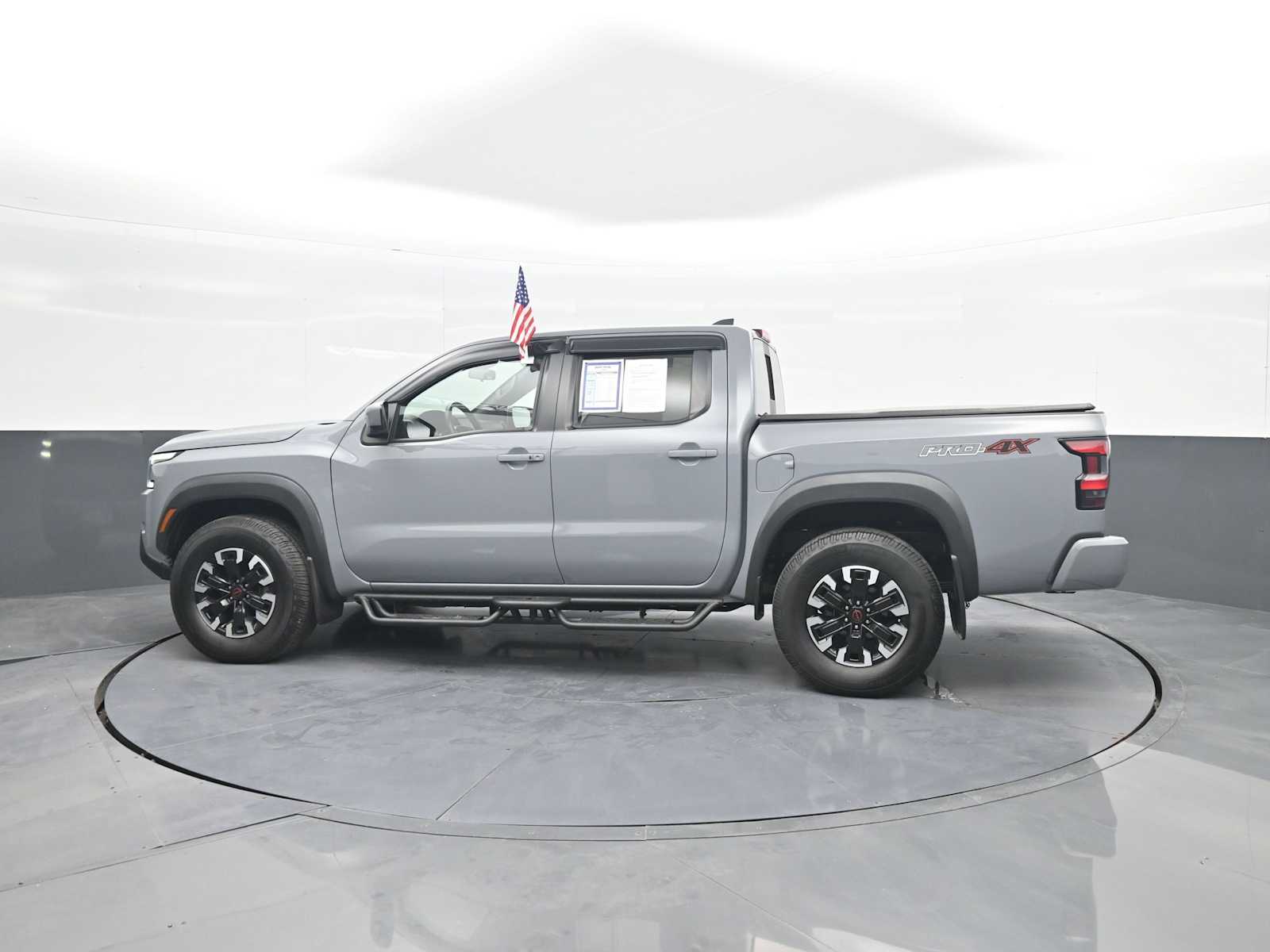 2023 Nissan Frontier Crew Cab PRO-4X 4x4