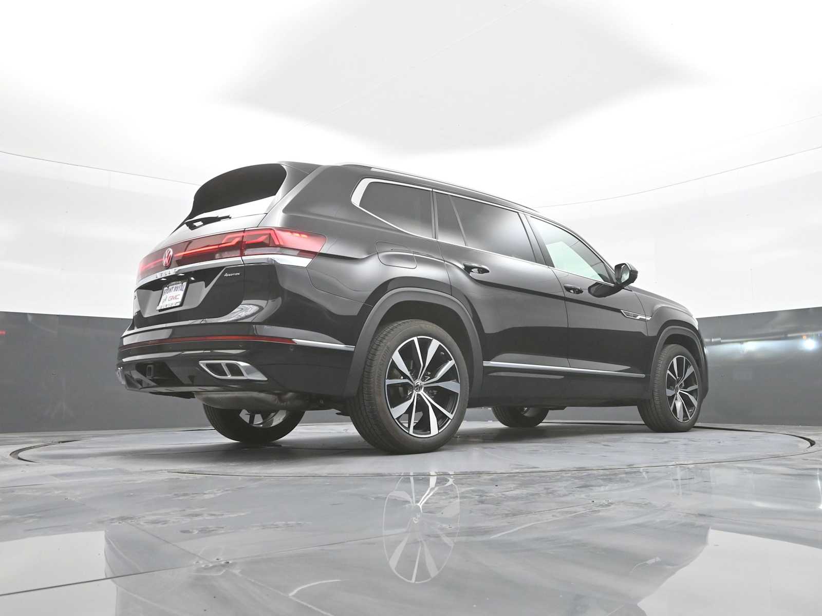 2026 Volkswagen Atlas SEL Premium R-Line