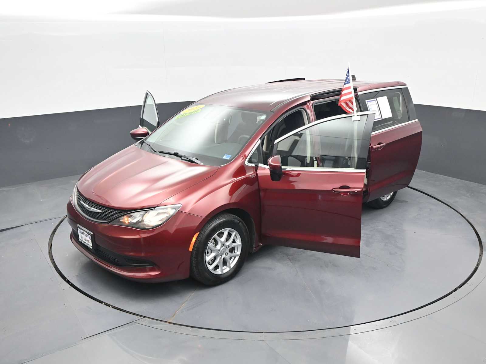 2023 Chrysler Voyager LX