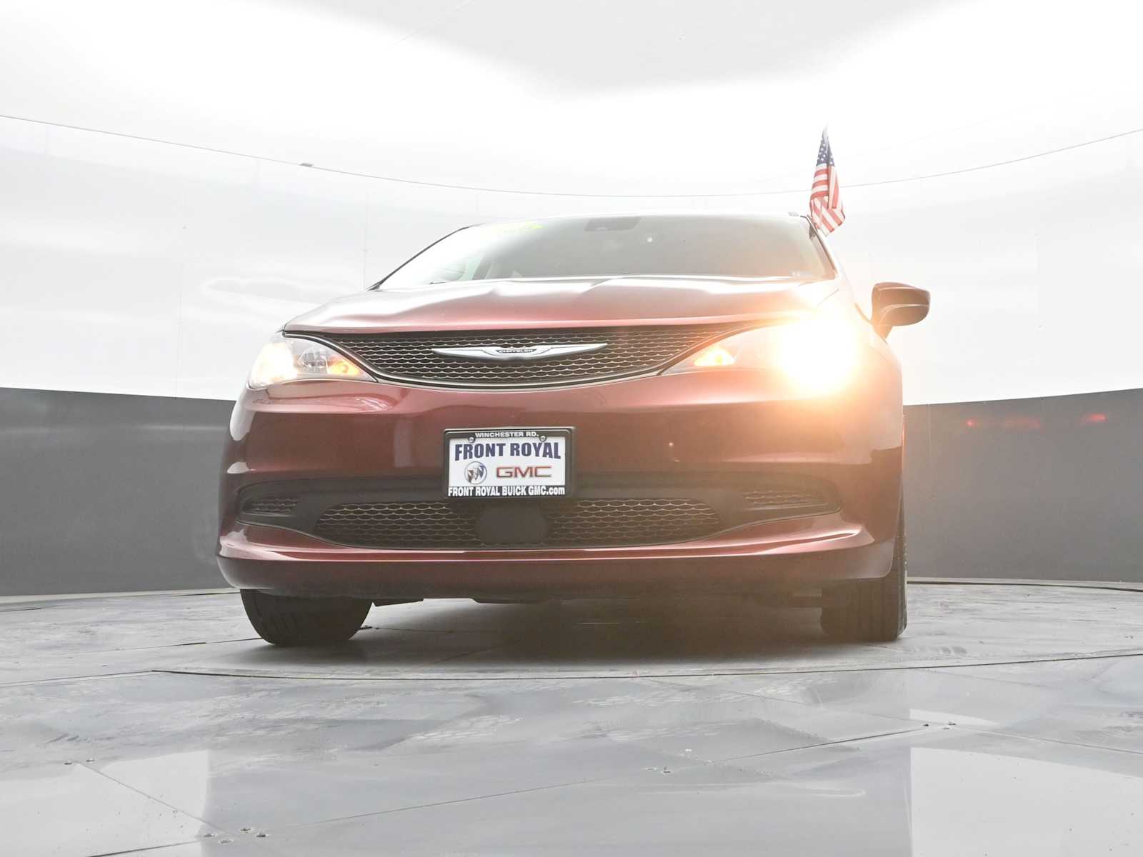 2023 Chrysler Voyager LX