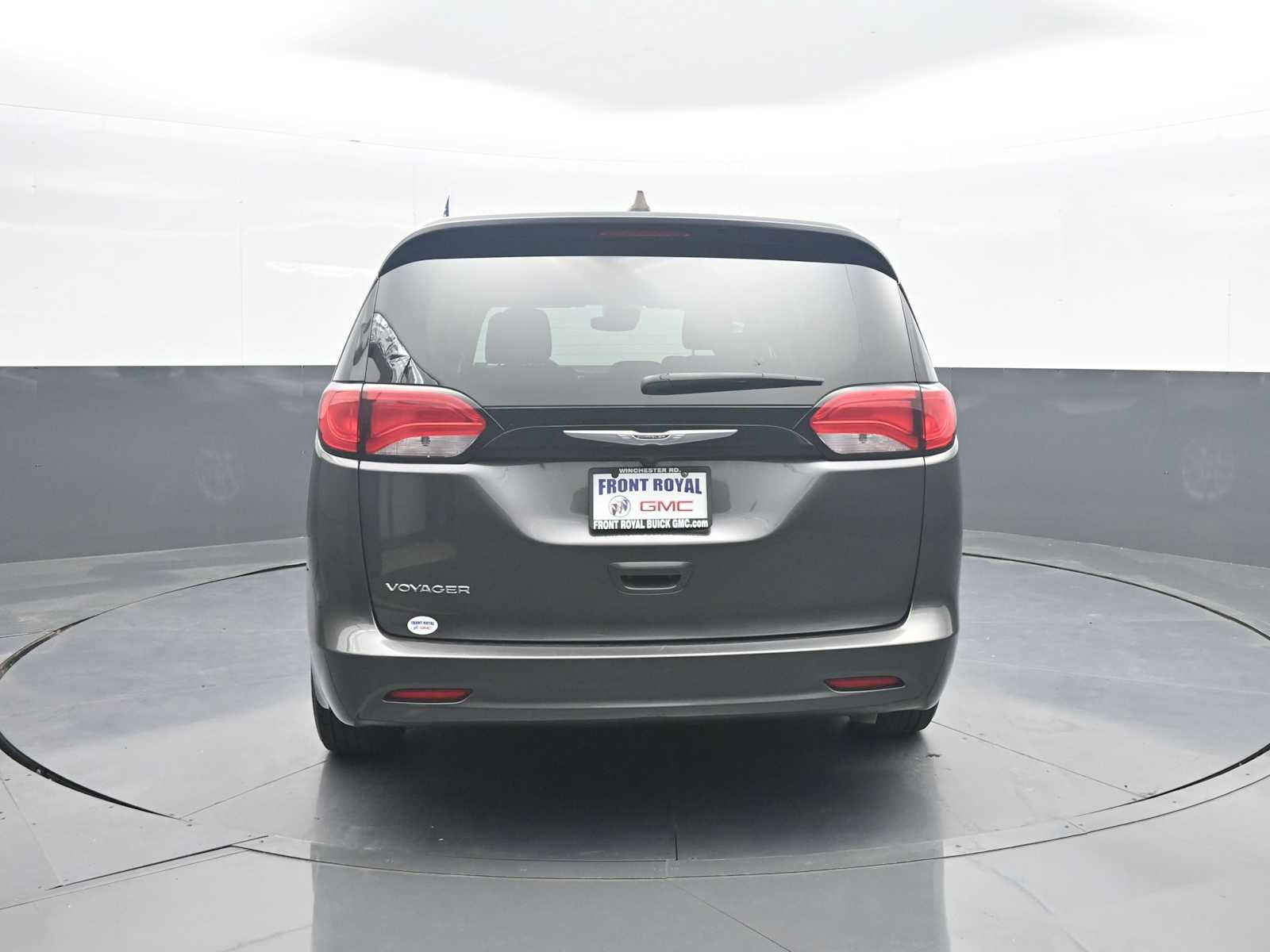 2023 Chrysler Voyager LX