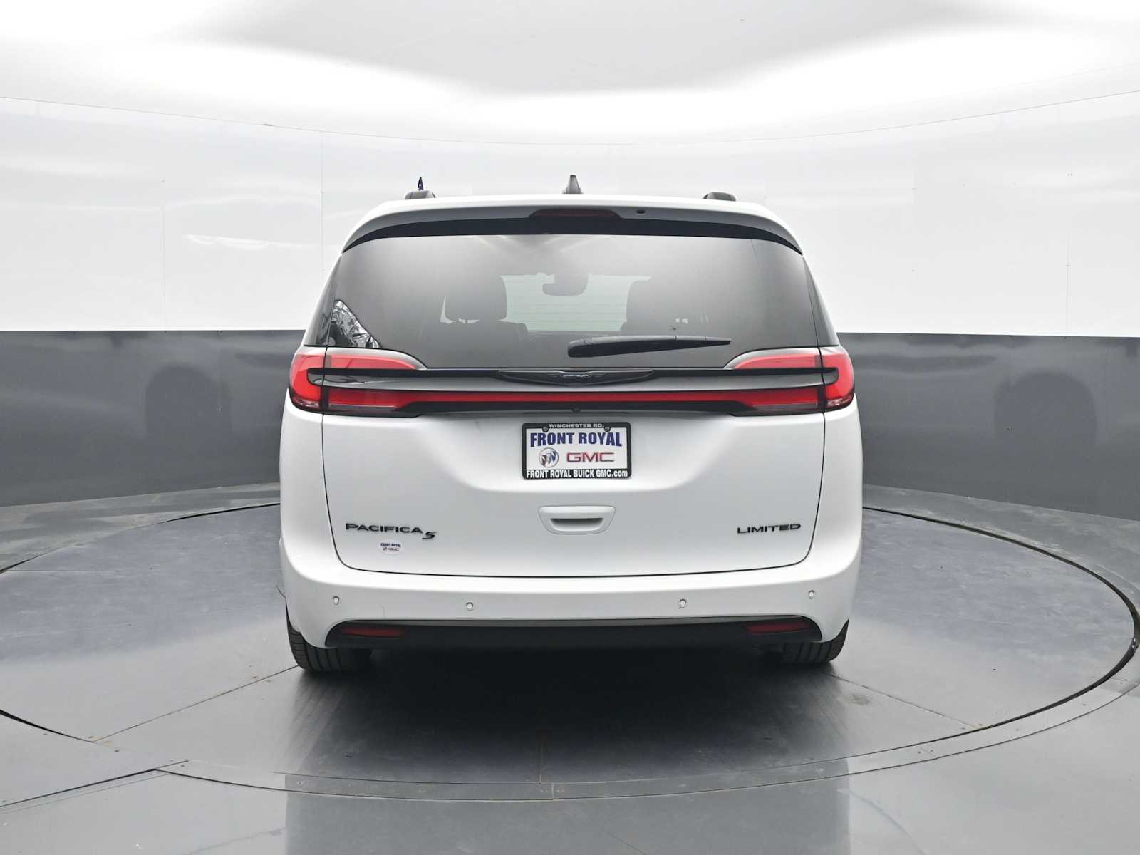 2025 Chrysler Pacifica Limited